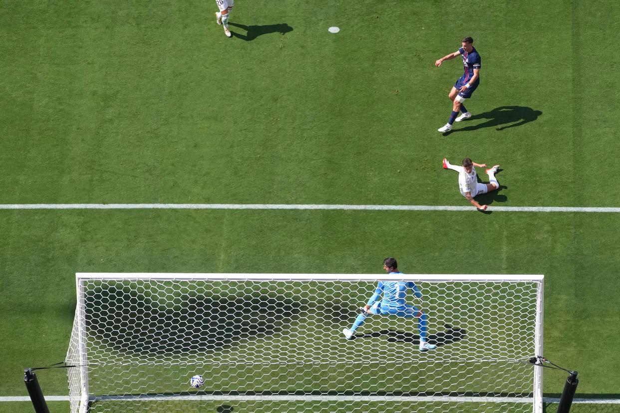 巴黎圣日耳曼巨星伤愈复出即破门，全场球迷沸腾，可以根据影响.的简单介绍九游游戏官方网站