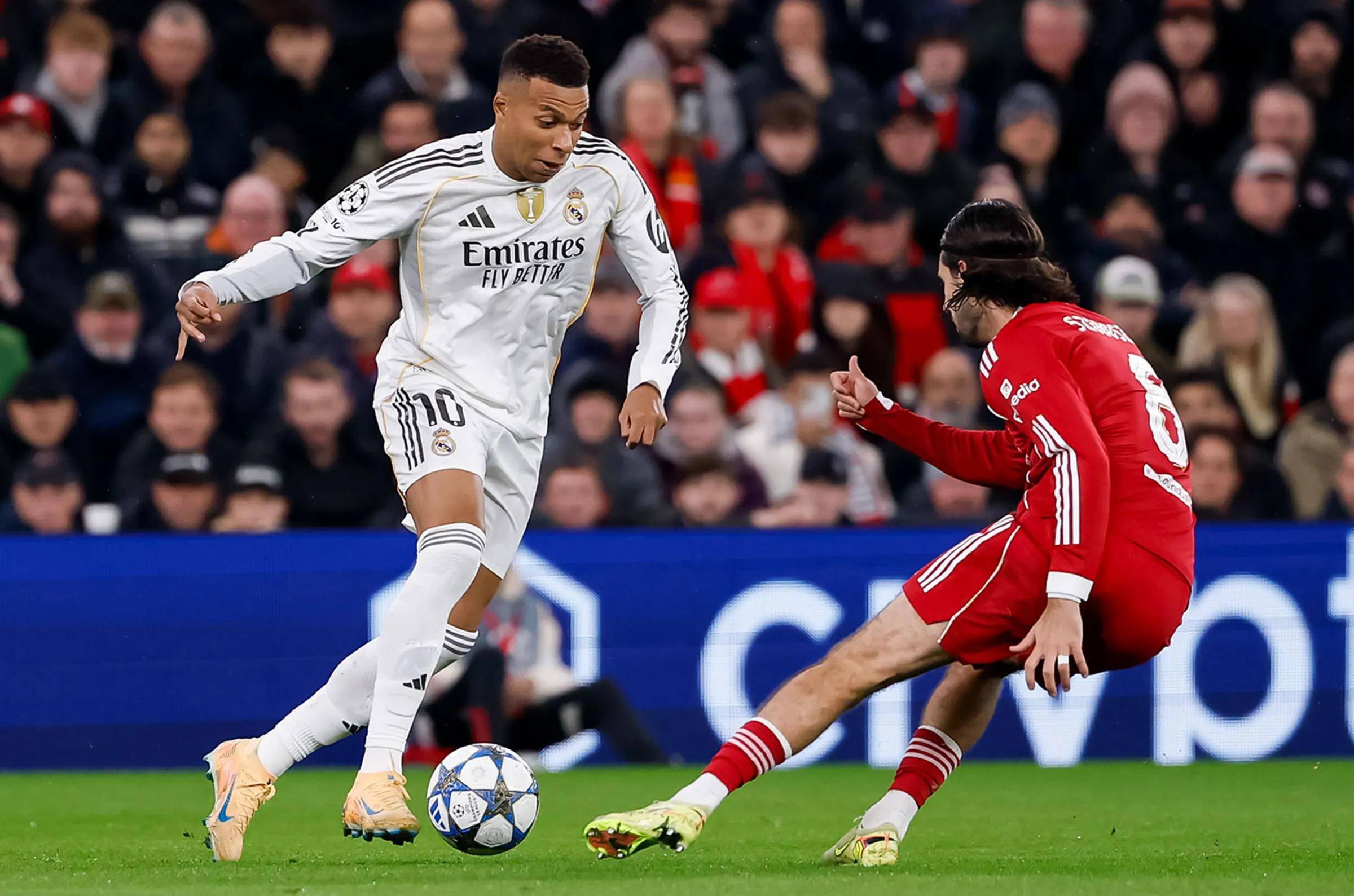 赛地聚焦——欧冠清晨热度飙升，北京国安强势反弹，震撼外界，更衣室氛围转暖的简单介绍九游手游下载